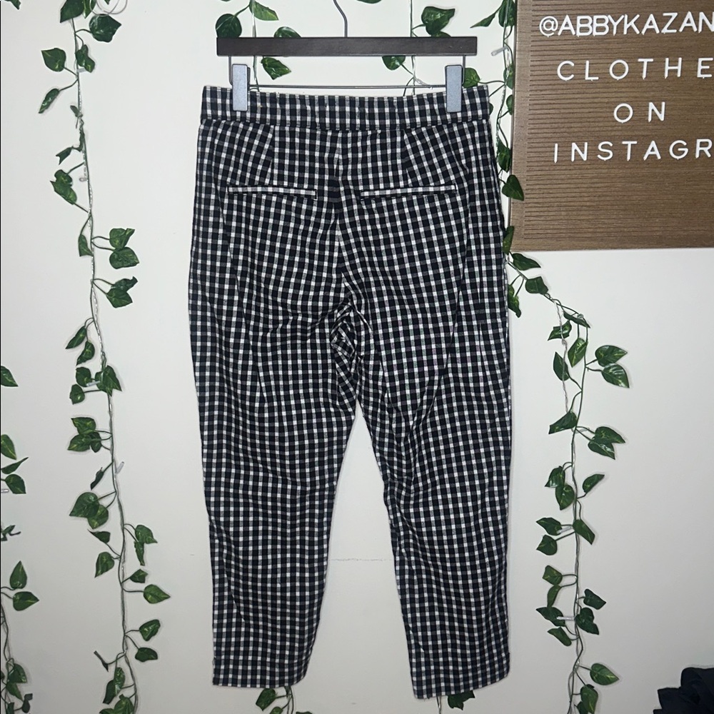 Hollister Plaid Stretchy Straight Leg Pants - Picture 4 of 6